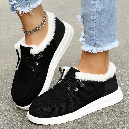 Zapatos forrados en 100% lana.