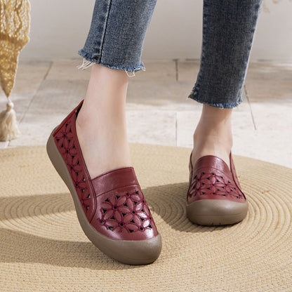 Zapatos de madre de piel suave y hueca