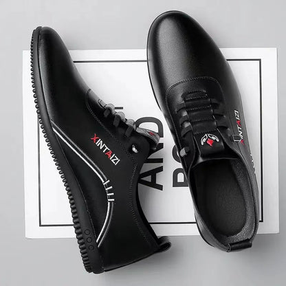 Zapatos nuevos de cuero para hombre