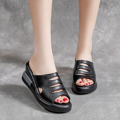 Zapatillas peep-toe de suela gruesa de cuero genuino