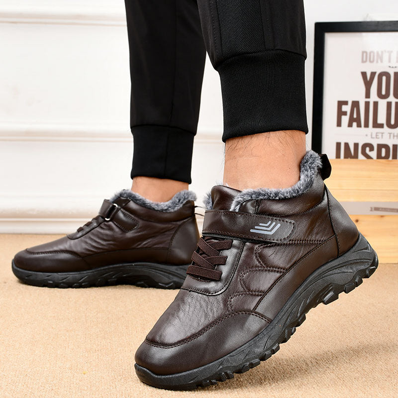 Zapatos cálidos para caminar en invierno